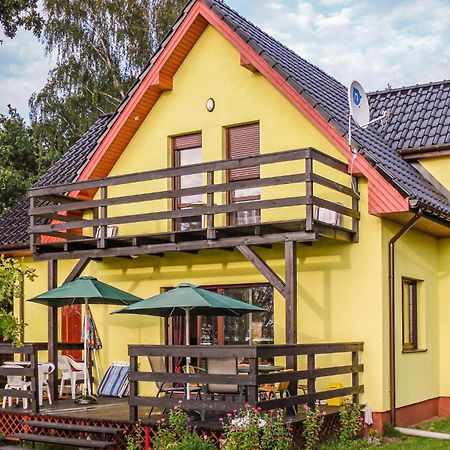 Gorgeous Home In Nowe Warpno With House Sea View المظهر الخارجي الصورة